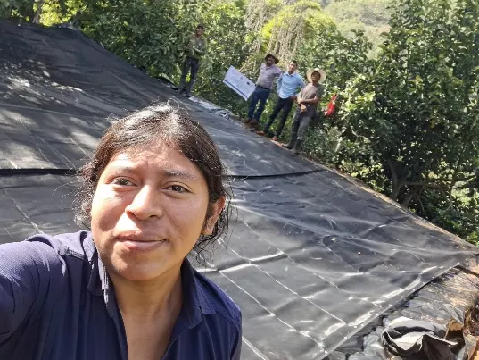 Reservorio de agua con cooperativa Oro Verde, La Democracia